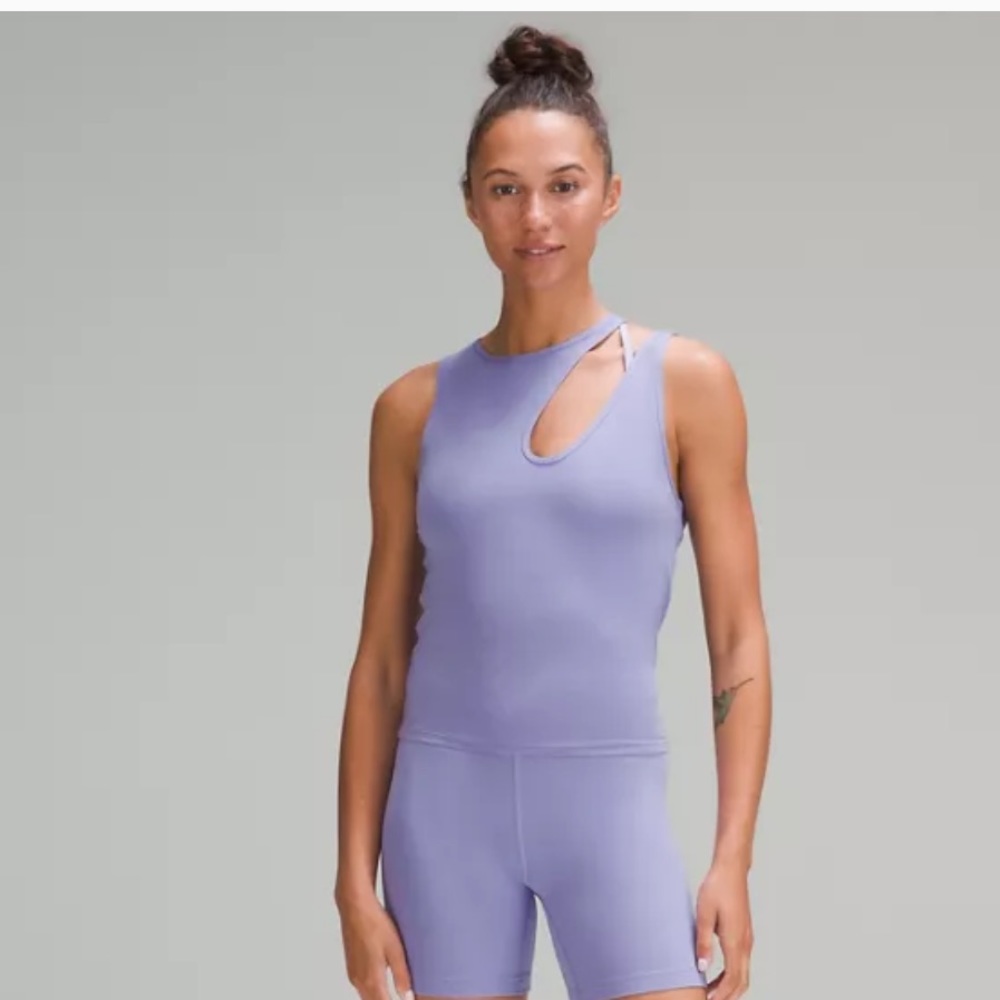 Lululemon Top - Picture 3 of 4